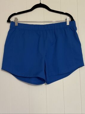 Columbia Women's Athletic Fishing Shorts in Bright Blue